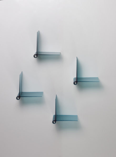Kite Shelves